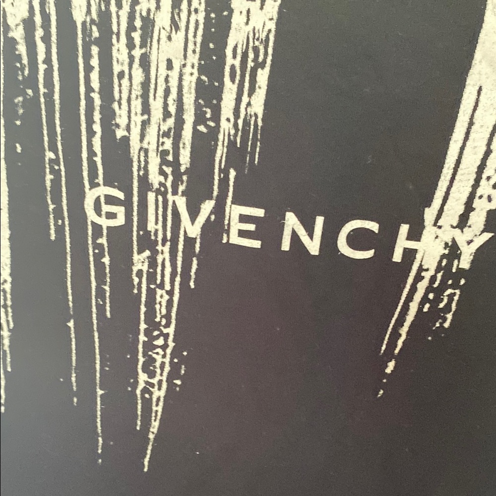 Givenchy Black and White Men's Shirt - Picture 2 of 5